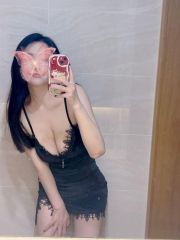 欲望强烈爆棚欲求不满大奶小姐姐