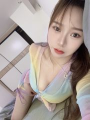 身材性感小穴粉嫩淫水多