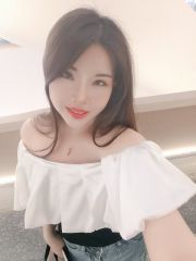 上沙翘臀悦儿