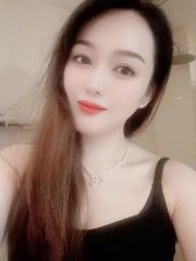 武汉白嫩紧致水多骚妹