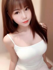 这样的女人在我胯下呻吟太爽了
