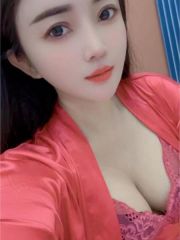 妖艳的巨乳玩的就是嗨