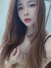 大胸妹子露露