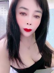 极品白嫩兼职大波妹