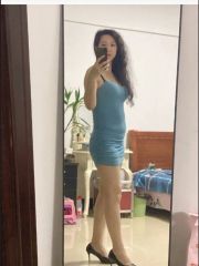 极品粉嫩妹子