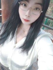 超绝大胸bbw兔兔