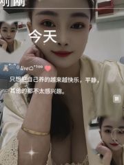 大胸少妇