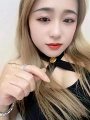 大白臀兼职小淫妹