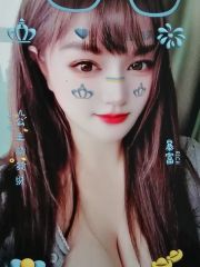 年轻甜美白虎小迷妹