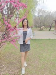 颜值一般，服务绝对可以