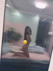 骚妹水多服务好