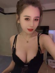 粉嫩水多骚妹
