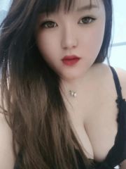 粉嫩颜值女友