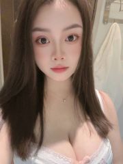 道里妹妹奶大逼紧水多喷水出白浆