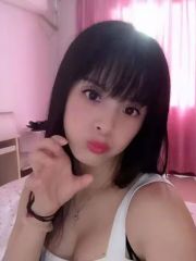 大奶风骚小姐姐