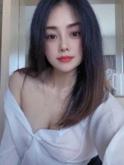裕华大胸肥臀御姐