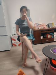 嫩妹娜娜