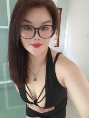 大波妩媚少妇