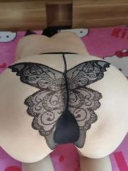 巨臀熟女过年不打烊