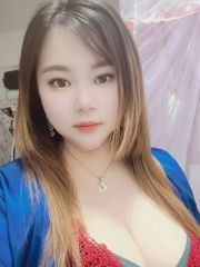 美乳骚货雪儿