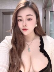 性感丰满辣妹