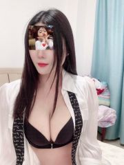 制服诱惑小姐姐