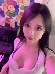 拜金耐操的巨乳晶晶