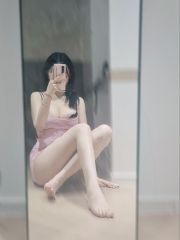 苗条小姐姐