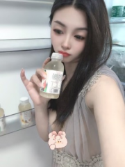 南开白皙嫩女