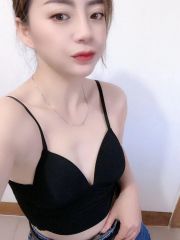 幺妹各种丝袜诱惑受不鸟