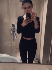 模特身材的小姐姐