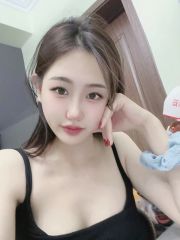 身材苗条饱满嫩妹多汁