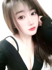 性感嫩妹小穴多汁