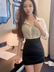肤白貌美小迷妹