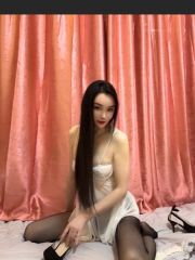 巨乳粉嫩多汁妹妹