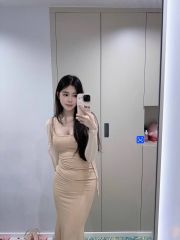 舌吻瑜伽御姐