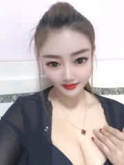 大胸少妇
