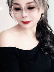 长腿御姐 口活很有感觉