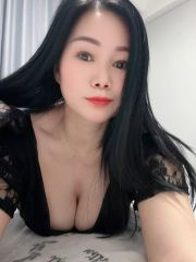 下海的瑶族少妇