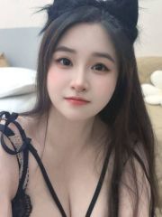 大奶丝袜美少妇