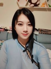 性感大奶潼潼