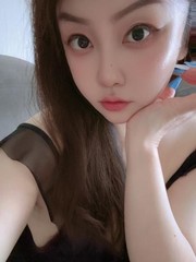 小穴紧紧的奶子大大的