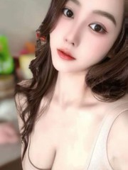 江宁大胸美女