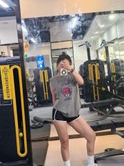 深喉温柔御姐