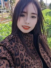 玲珑少妇