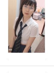 丝袜很多的少妇