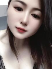 刚下海的居家少妇
