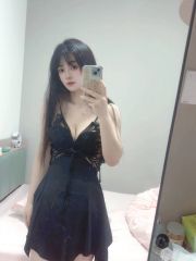 肌肤嫩滑活好的小美女