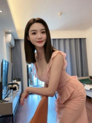 肤白貌美大长腿