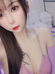 性感白嫩热辣小骚货
